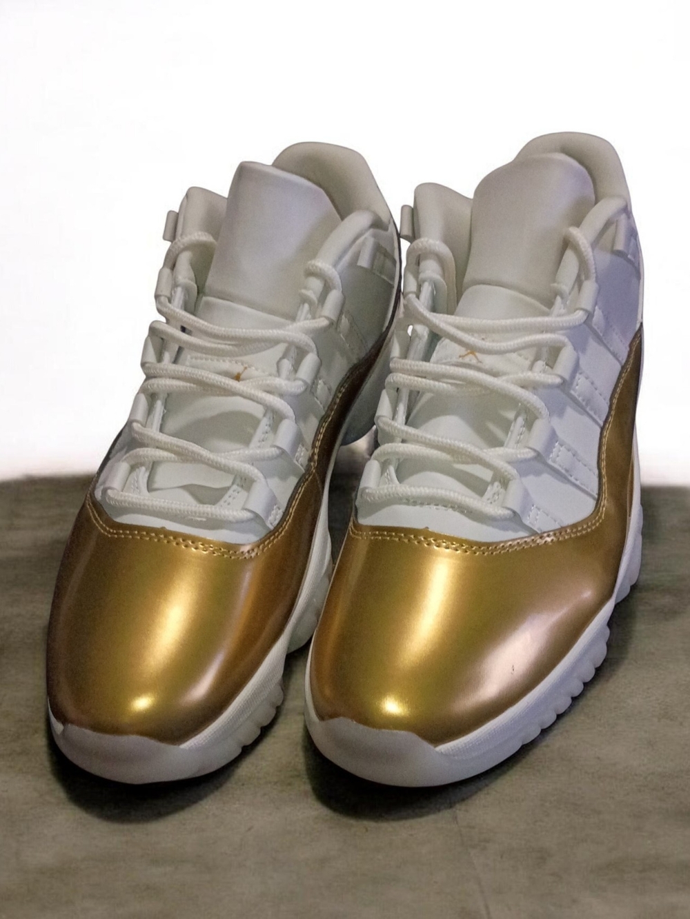 Jordan Men’s Athletic Shoes White and Gold